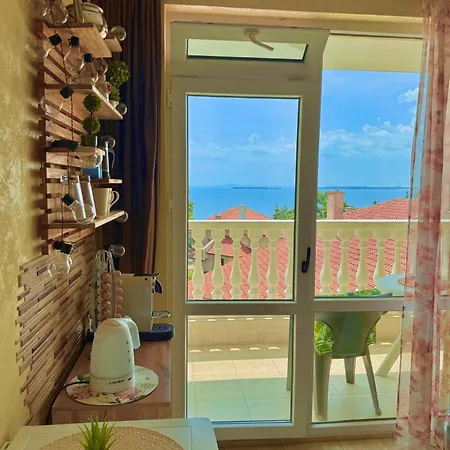 Apartment Aqua - *